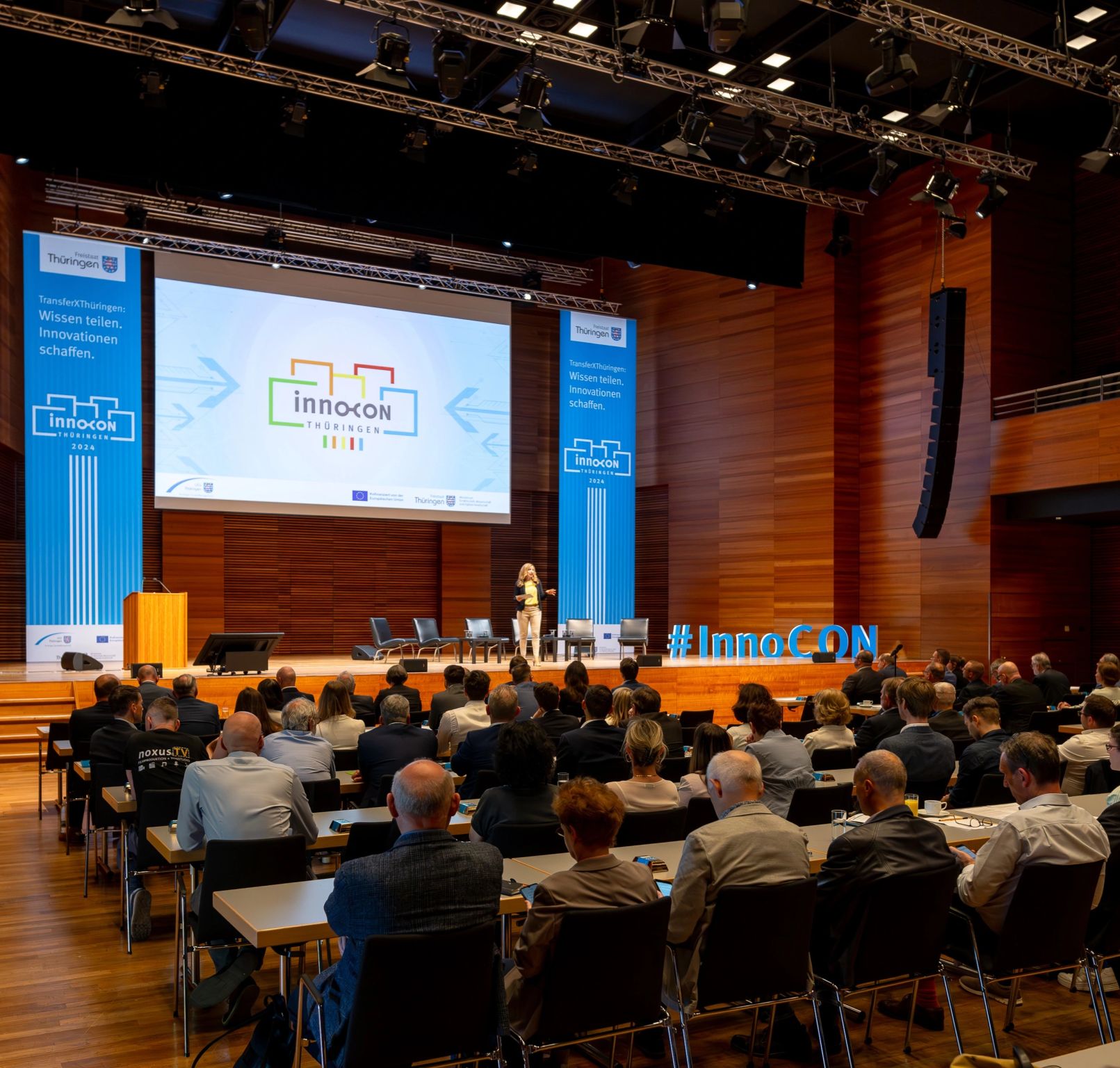 Moderation Innovations-Konferenz INNOCON 2024 in Weimar für das Land Thüringen